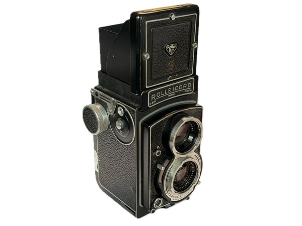 Rolleicord V with Schneider 75mm f3.5 Xenar - cl'a April 2026