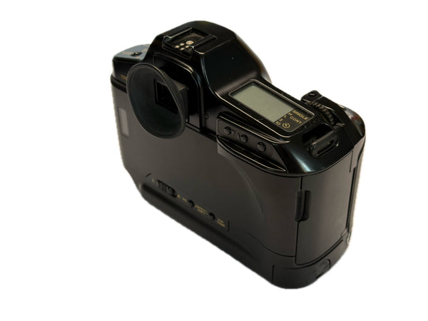 Canon T90