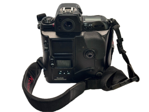 Kodak DCS 760 with Nikon F5