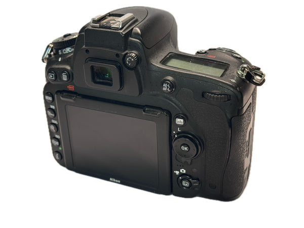 Nikon D750