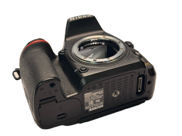 Nikon D750