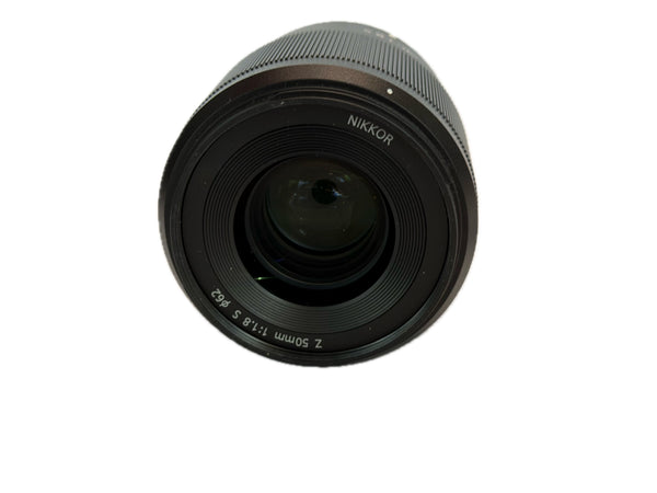 Nikon Z 50mm f1.8 Nikkor S in box