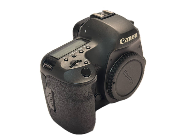 Canon EOS 5DS R - in box
