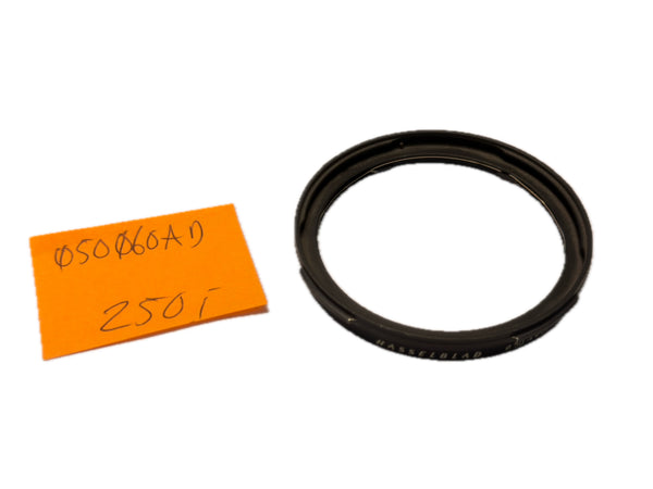 Hasselblad Ø50 - Ø60 filter adapter