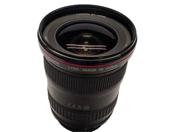 Canon EF 17-40mm f4 L USM with hood EW-83E