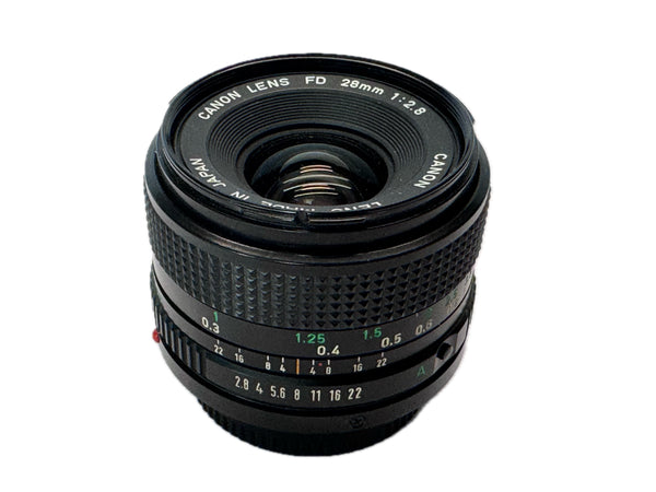 Objektiv CANON FD 28/2,8 + FILTR v pěkném funkčním stavu (Baj. Canon Objektiv CANON FD 28/2,8 + FILTR v pěkném funkčním stavu (Baj. Canon