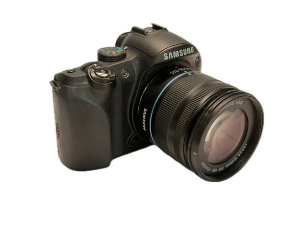 Samsung NX11 with 18-55mm