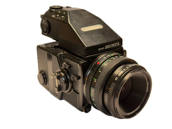Bronica ETR Si with 75mm f2.8 Zenzanon-PE