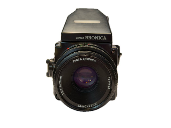 Bronica ETR Si with 75mm f2.8 Zenzanon-PE