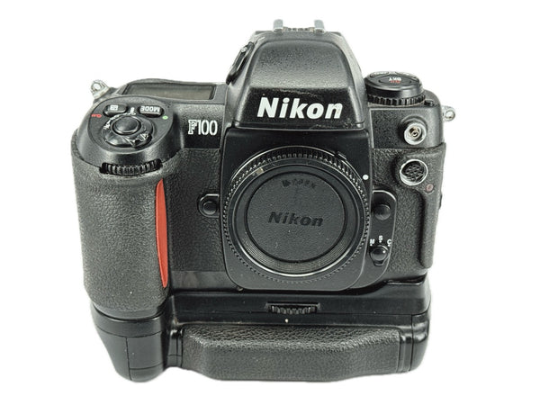 Nikon F100 with MB-15 - new light seals November 2025