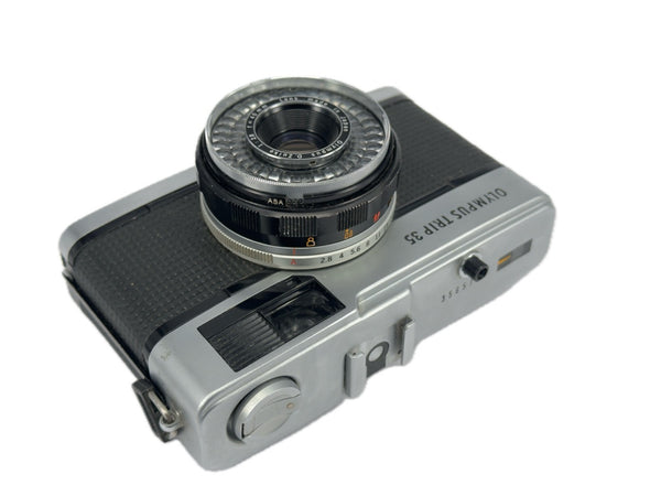 Olympus Trip 35 Silver - Cl'a and new light seals October 2025