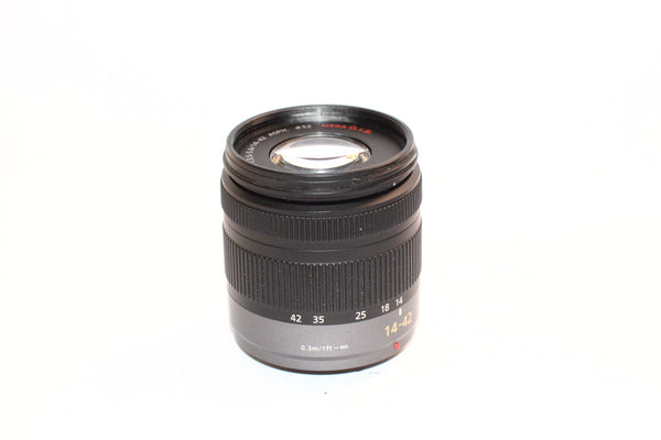 Olympus 14-42mm f3.5-5.6 ED