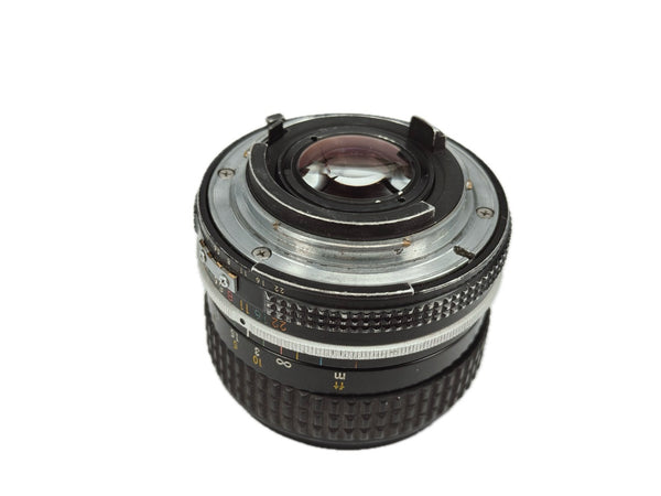 Nikon 24mm f2.8 Nikkor AI-S