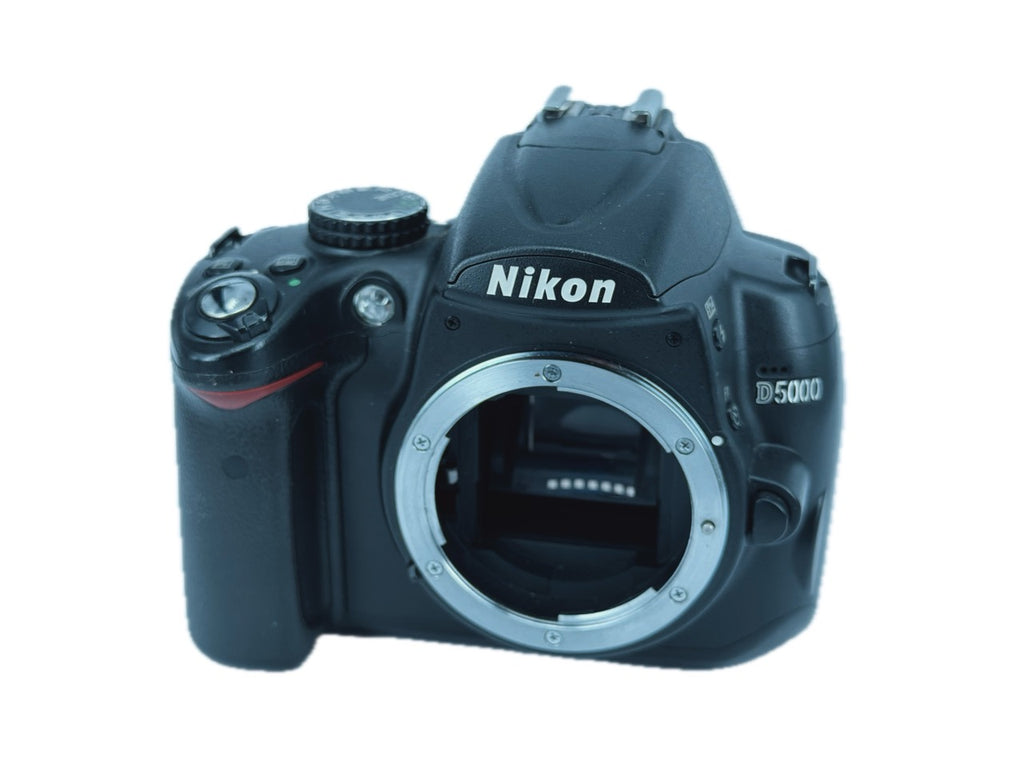 Nikon D5000