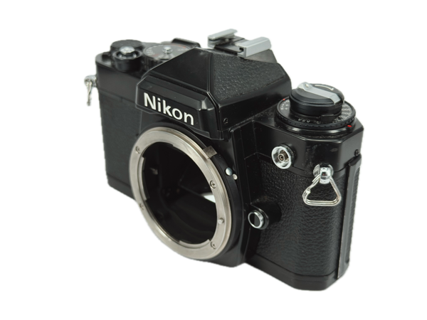 Nikon FE Black - New light seals December 2025