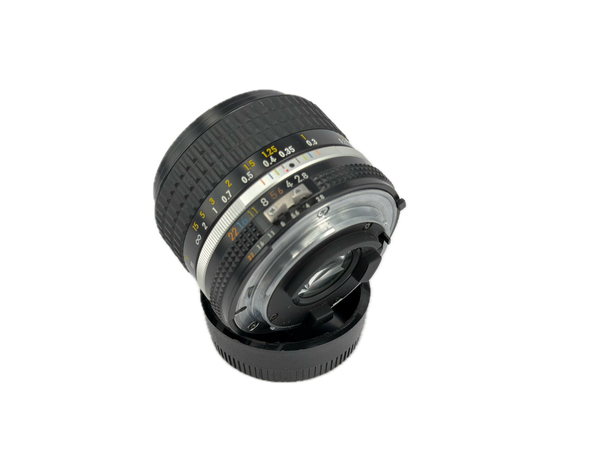 Nikon 28mm f2.8 Nikor AI-s
