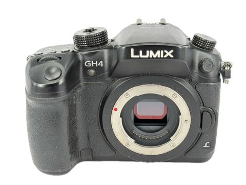 Panasonic GH4