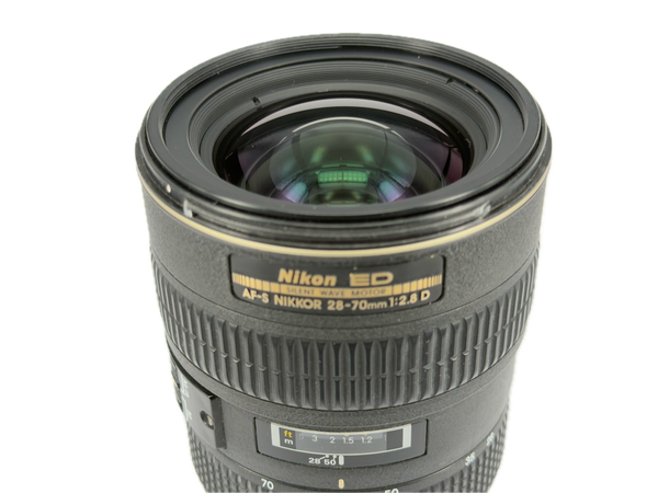 Nikon 28-70mm f2.8 AF-S ZOOM-NIKKOR