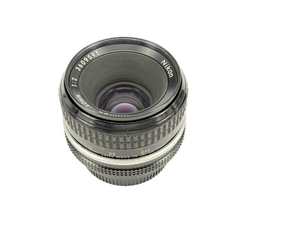 Nikon 50mm f2 - AIS