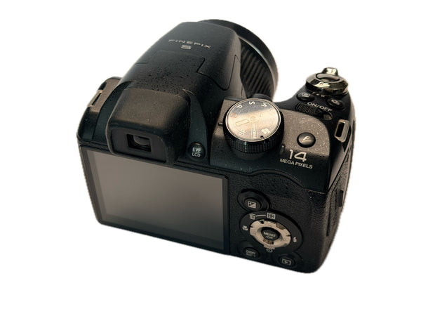 Fujifilm FinePix S4000