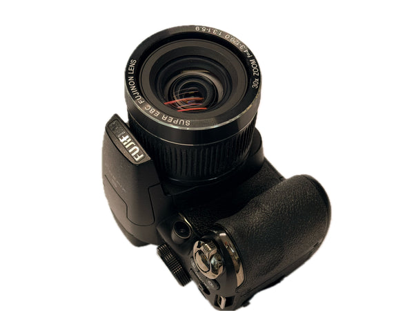 Fujifilm FinePix S4000