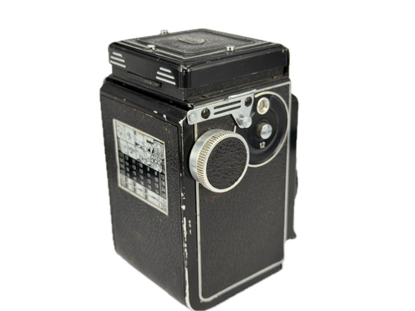 Rolleicord V with Schneider 75mm f3.5 Xenar - cl'a March 2026