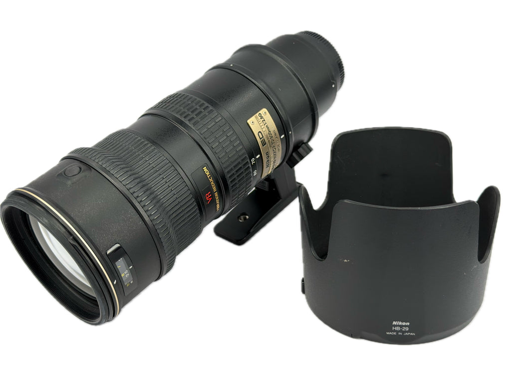 Nikon 70-200mm f2.8 AF-S G ED VR - like new in box