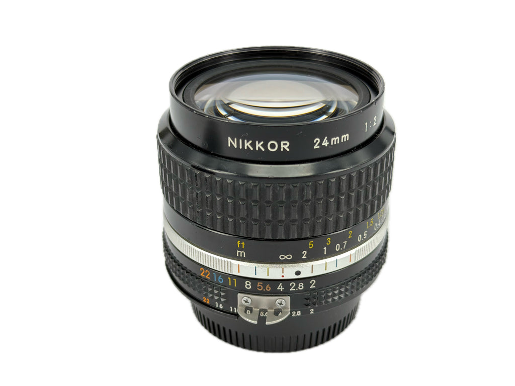 Nikon 24mm f2 AIS