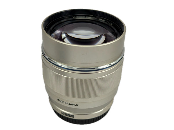 Olympus 75mm f1.8 ED M.Zuiko Digital