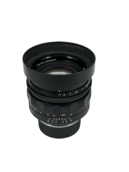 Voigtlander 50mm f1.1 Nokton - Leica M