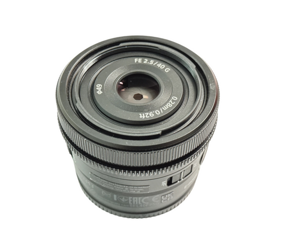 Sony FE 40mm f2.5 G with box