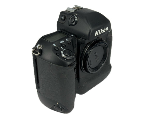 Nikon F5 - test shot June 2026