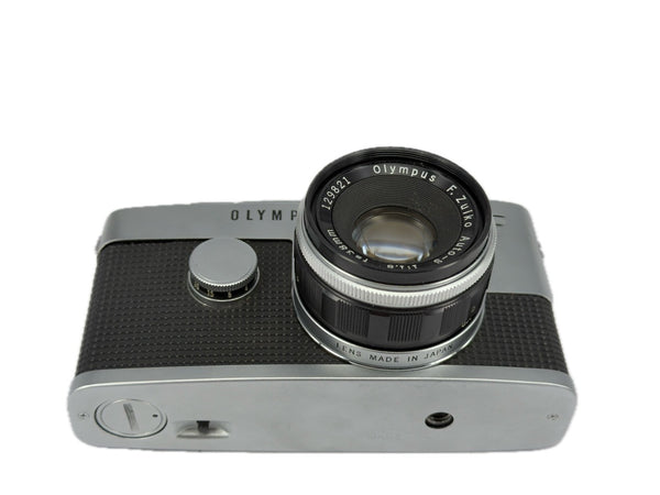 Olympus Pen F with 38mm f1.8 F. Zuiko Auto-S
