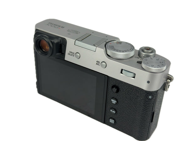 Fujifilm X100V