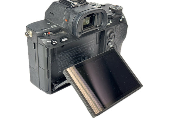 Sony A7R III with battery grip