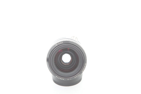 Nikon 35mm f2 Nikkor - cl'a April 2024