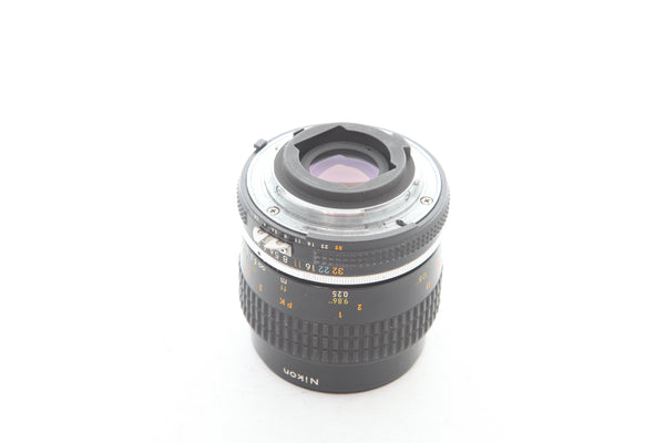 Nikon 55mm f2.8 Micro-Nikkor Ai-s