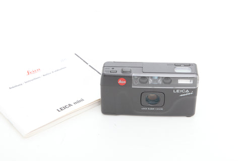 Leica Mini Black