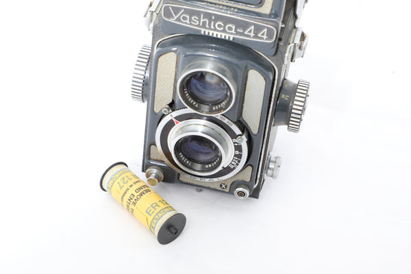 Yashica-44 TLR - Cl'a May 2023