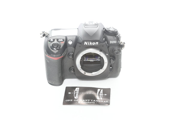 Nikon D200