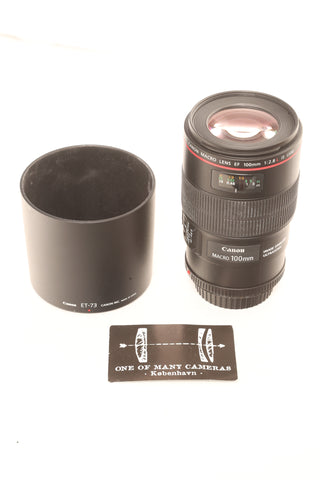 Canon EF 100mm f2.8 Macro L IS USM with hood ET-73