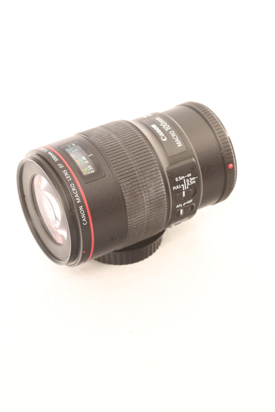 Canon EF 100mm f2.8 Macro L IS USM with hood ET-73