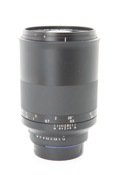 Zeiss 35mm f1.4 Milvus ZF.2 Distagon with hood - LIKE NEW