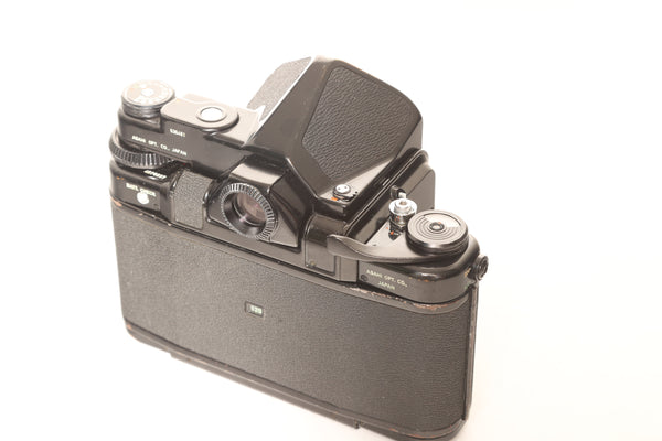 Pentax 6x7 with TTL Prism Finder - cl'a and new light seals January 2025