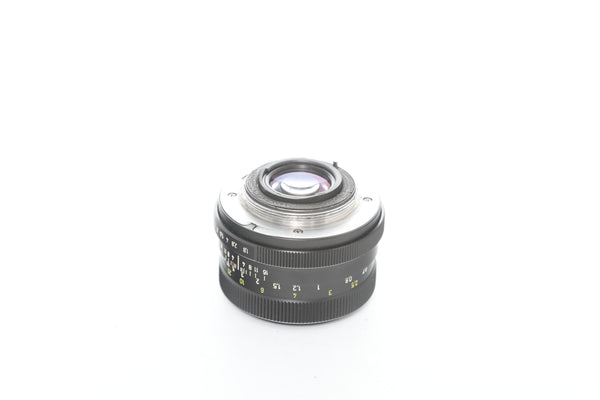 Voigtlander 50mm f1.8 Color-Ultron M42 - Cl'a June 2024