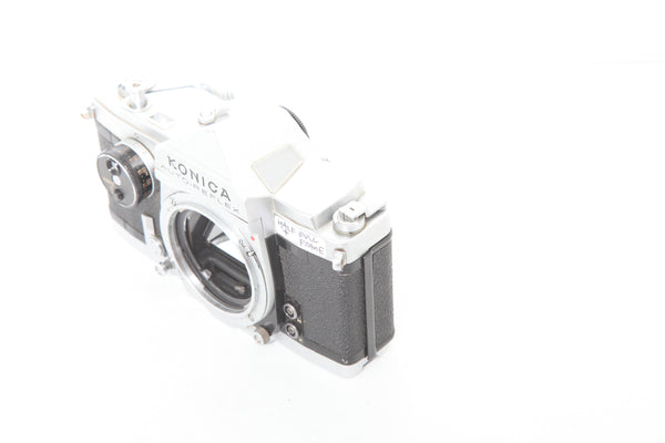 Konica Auto-Reflex - Half Frame and Full Frame camera