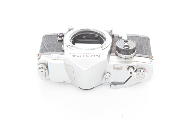 Konica Auto-Reflex - Half Frame and Full Frame camera