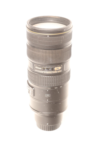 Nikon 70-200mm f2.8 G II ED N AF-S Nikkor with hood HB-48