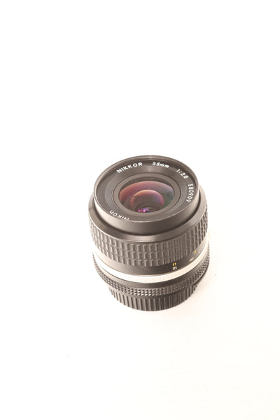 Nikon 35mm f2.8 Nikkor AI-s