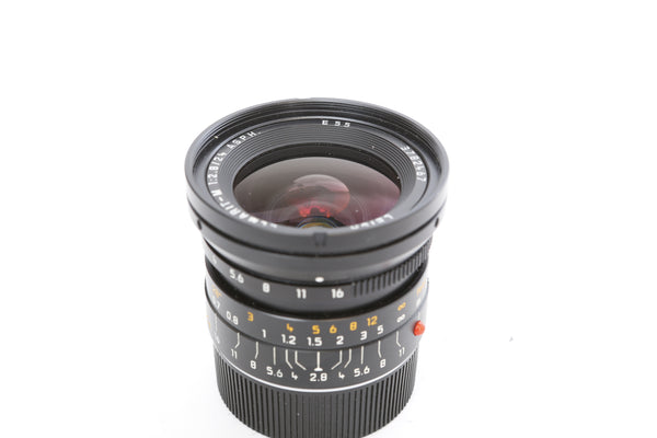 Leica 24mm f2.8 Elmarit-M 11878 with box